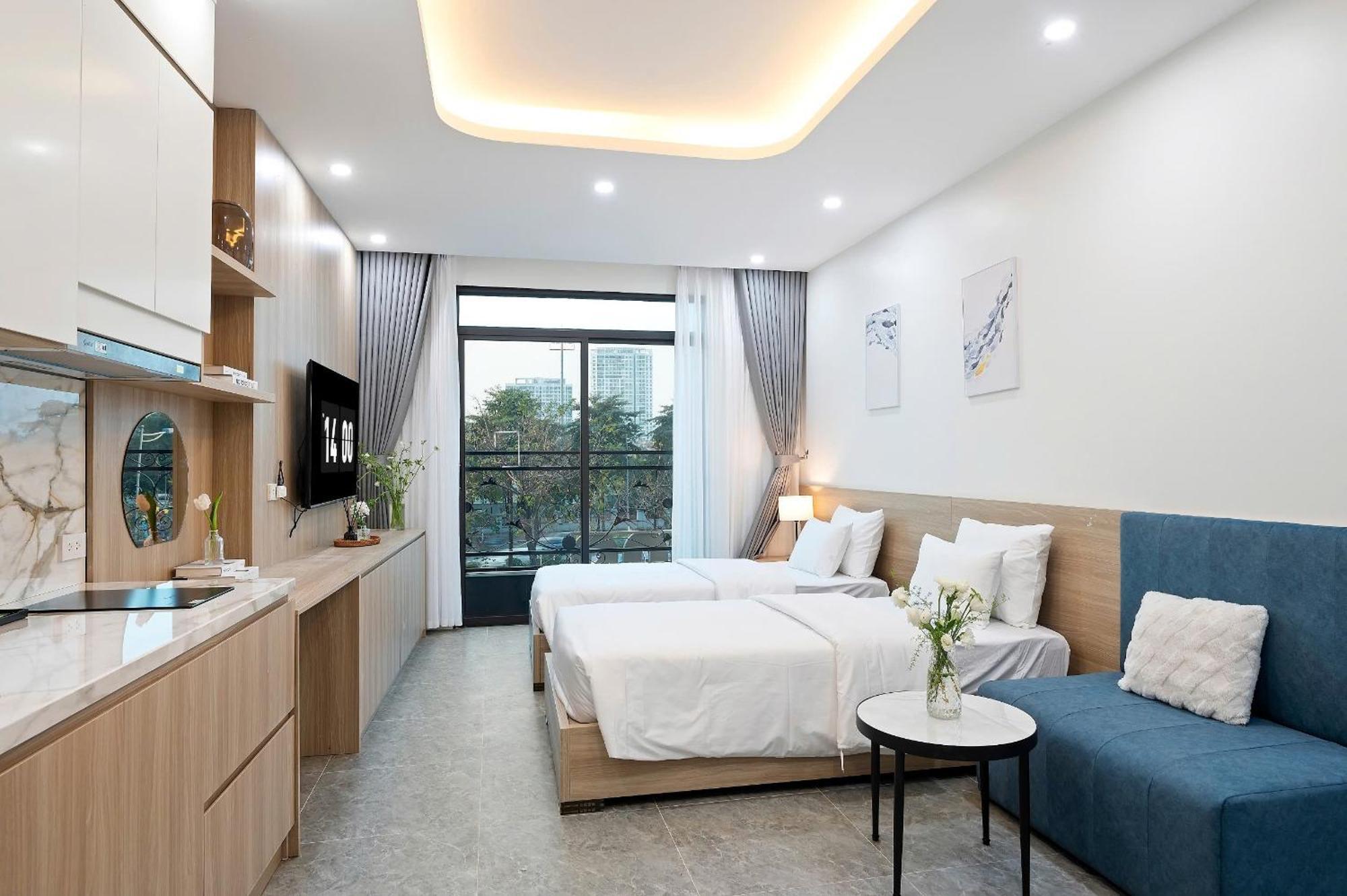 Cosmos - 22land & Khách sạn hẻo lánh Hà Nội