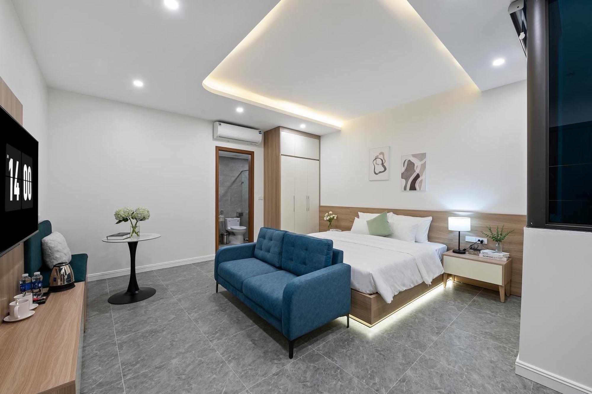 Khách sạn hẻo lánh Cosmos - 22land & Hà Nội