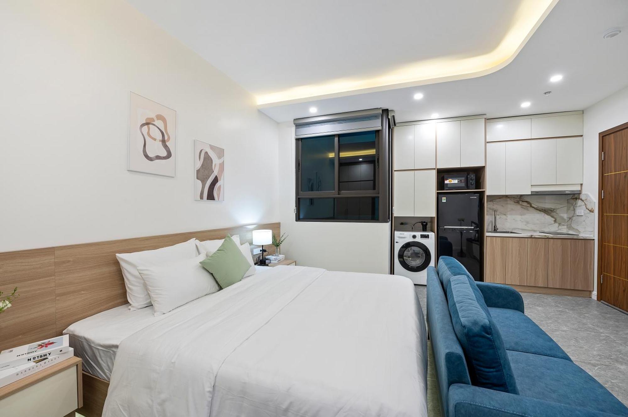 Cosmos - 22land & Khách sạn hẻo lánh Hà Nội